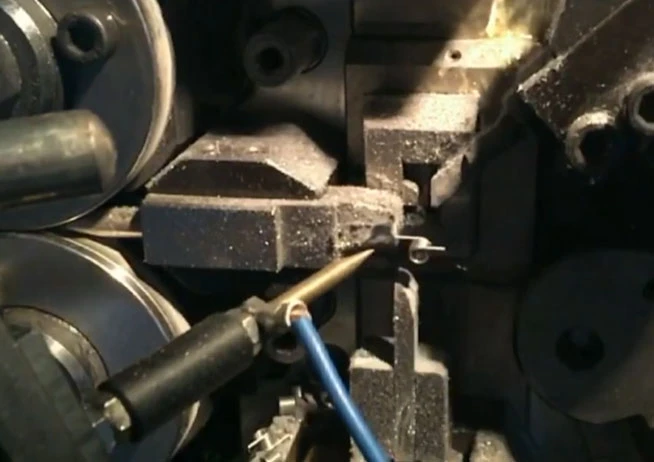 線徑0.7mm扭轉彈簧